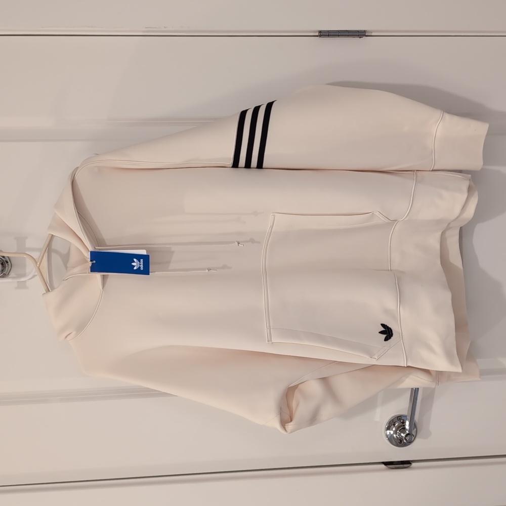 NWT Men Adicolor Neuclassics Hoodie Medium - Wonder White